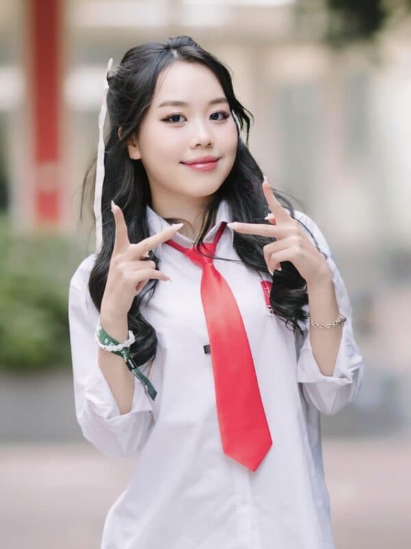 BÙI THỊ MINH HỒNG