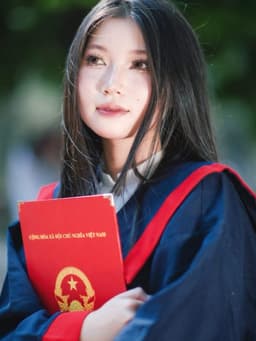 CÙ NGỌC BẢO VY